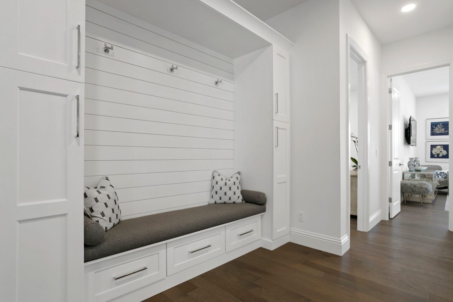 Tampa Custom BuiltIns Total Design Source